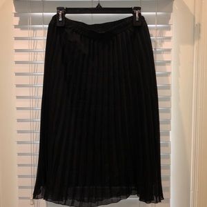 Cato Black pleated sheer skirt
